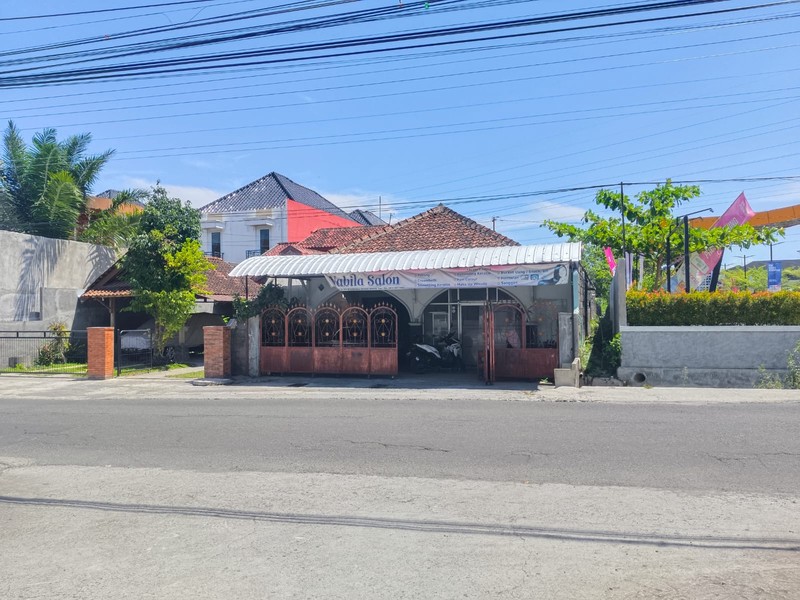 Dijual Tanah + Bonus Bangunan Rumah - Kawasan Strategis Godean, Sleman