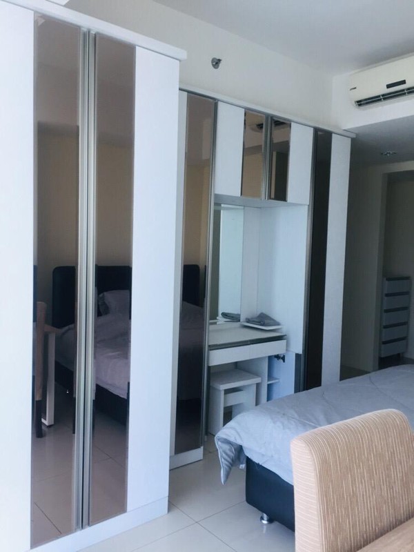 Dijual Apartemen Type 2 BR Full Furnished Di Kemang Village, Jakarta Selatan