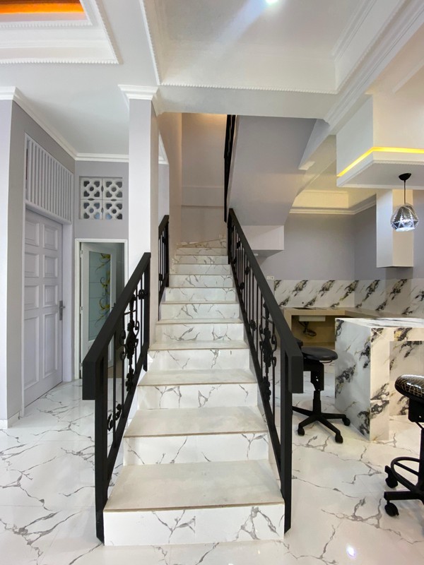 Brand new modern dalam Komplek Cinere