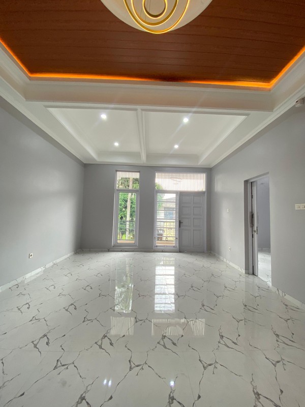 Brand new modern dalam Komplek Cinere