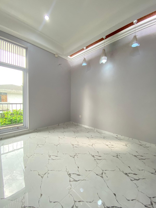 Brand new modern dalam Komplek Cinere