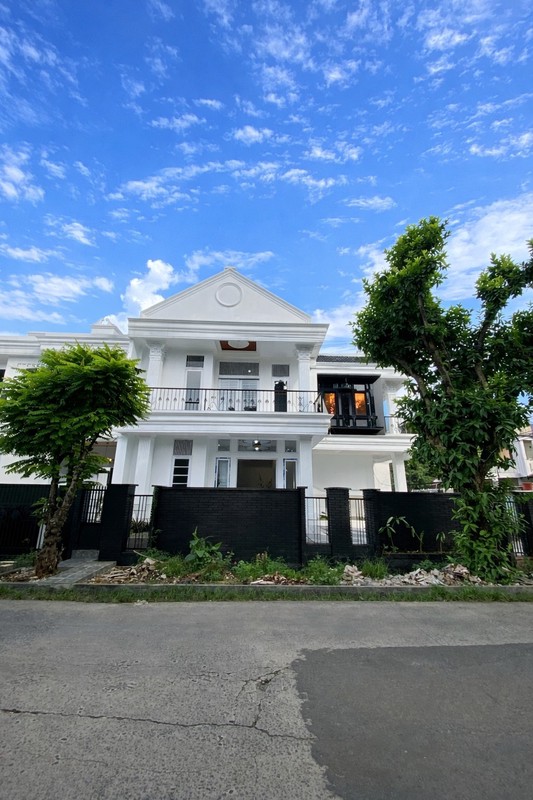 Brand new modern dalam Komplek Cinere