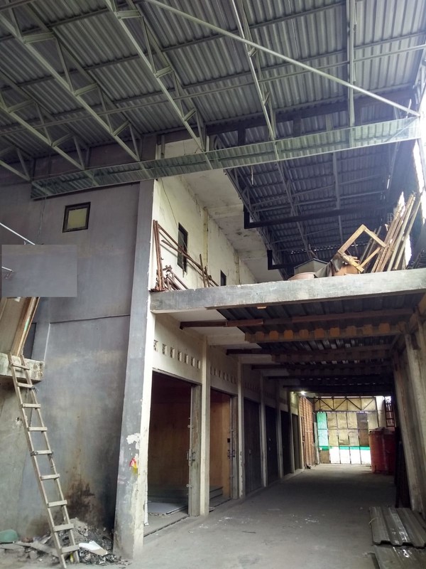 Ruang Usaha letaknya di Jalan Utama Petukangan 