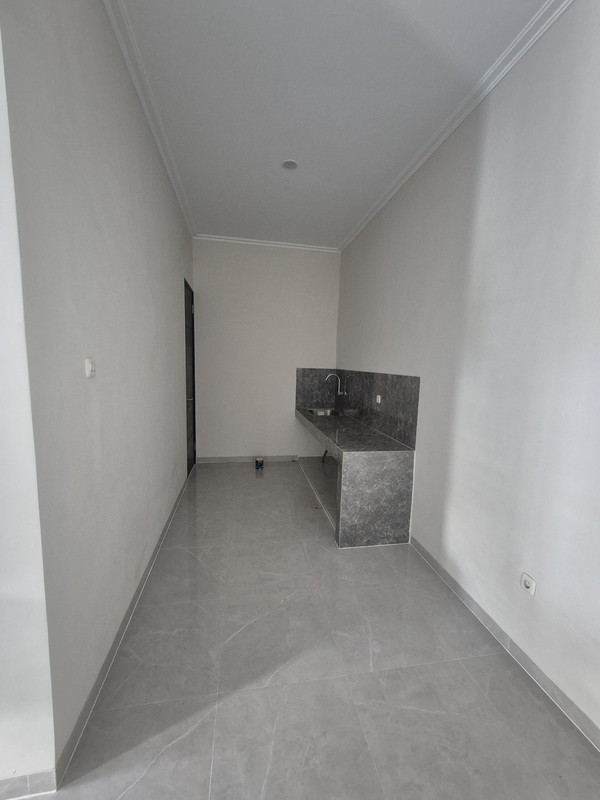 RUMAH BARU GRESS HOT MODERN MINIMALIS  SUTOREJO PRIMA, SURABAYA TIMUR