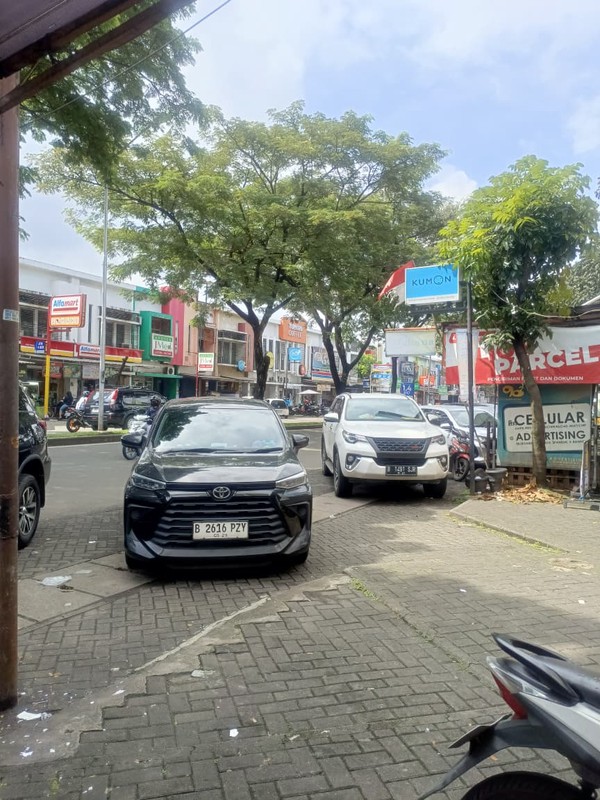 Ruko Siap Pakai Di Ruko Regia Graha Raya Bintaro Jaya Tangerang Selatan