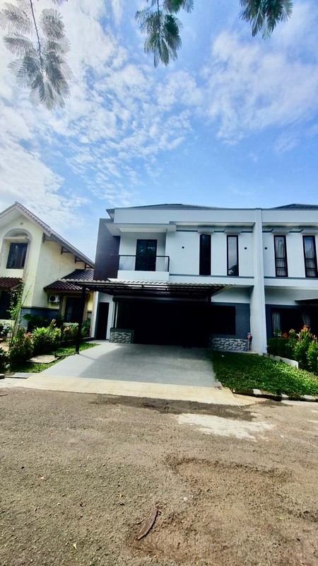 Rumah Bagus Di Jl Sutera Kirana, Cluster Sutera Kencana Alam Sutera
