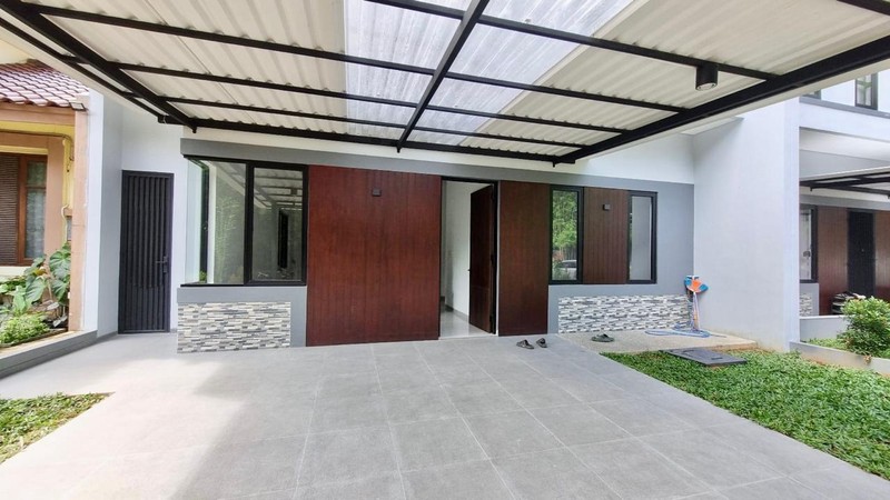 Rumah Bagus Di Jl Sutera Kirana, Cluster Sutera Kencana Alam Sutera