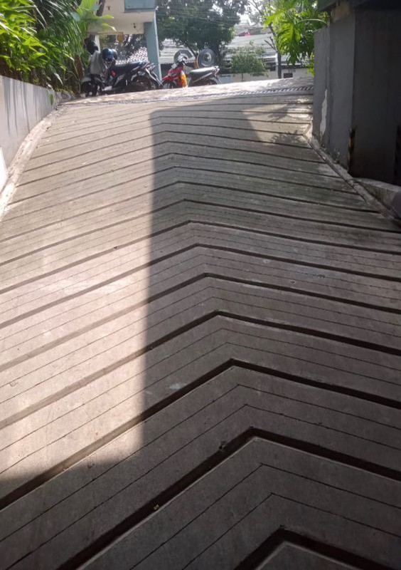 Gedung Siap Pakai Di Graha Moerwinanti, Jl DR Saharjo Menteng Atas Jakarta Pusat