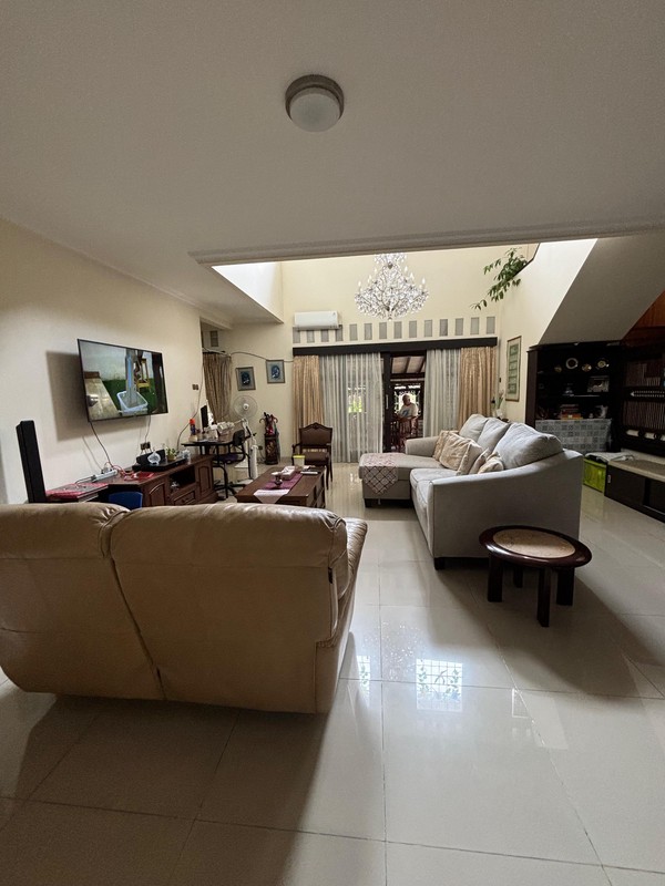 Rumah Bagus Di Jl Villa Delima Timur Lebak Bulus Jakarta Selatan