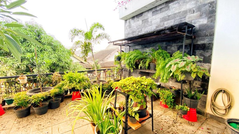 DI JUAL RUMAH MEWAH DI LARANGAN, TANGERANG KOTA