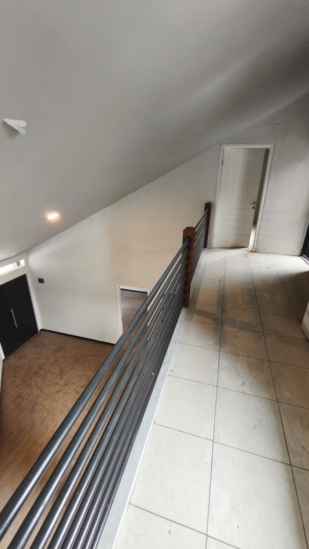 Rumah Bagus Di Cirendeu House Urban Living, Jl Gunung Indah Tangerang Selatan