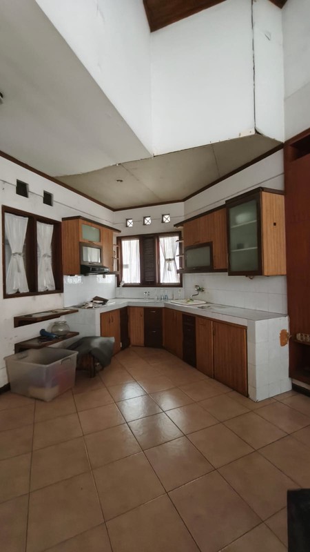 Rumah Bagus Di Cirendeu House Urban Living, Jl Gunung Indah Tangerang Selatan