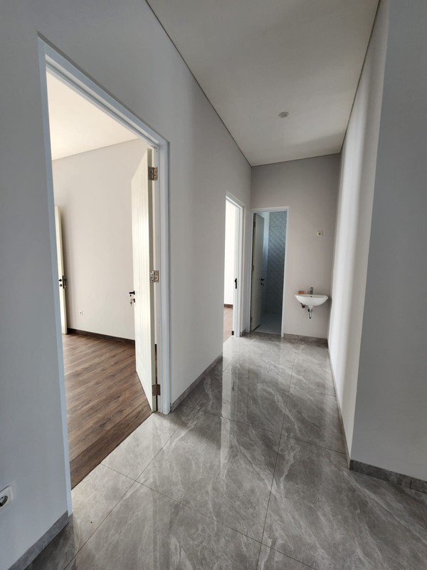 Rumah Dijual Komplek Megapolitan Cinere