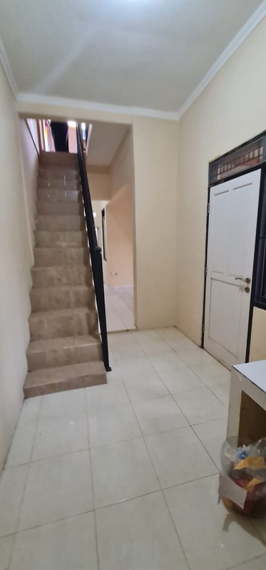 Rumah Hoek - Taman Yasmin Sektor 7 Bogor, Lokasi Depan Taman 