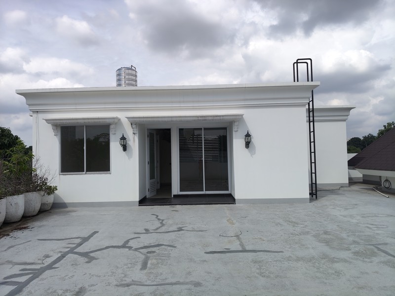 Rumah Mewah, Bangunan Baru di Pondok Indah