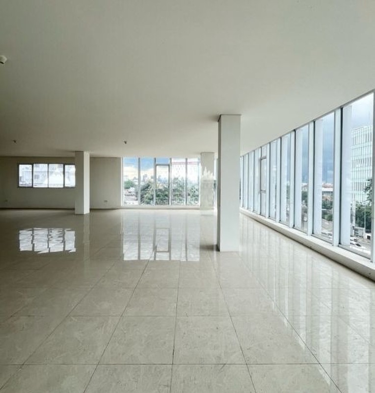 Gedung Pramuka, Dilengkapi Lift Parkir 15 mobil  Luas 759m2