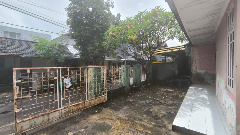 Dijual Rumah Strategis & Luas di Investasi Cerdas di Lokasi Premium, Caturtunggal, Depok, Sleman