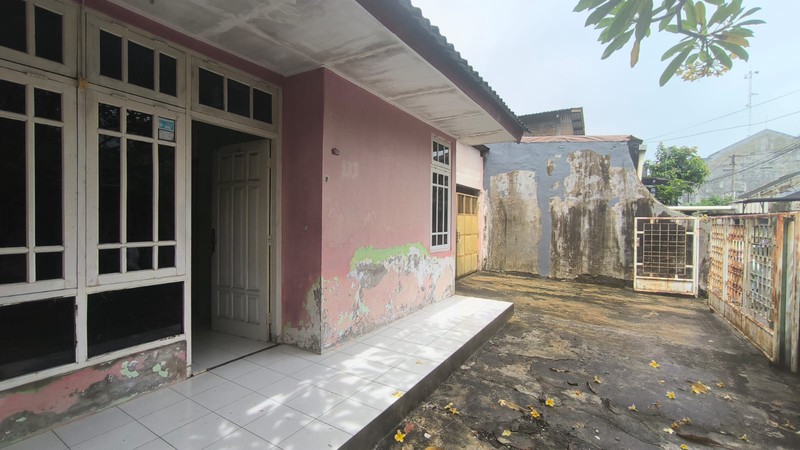 Dijual Rumah Strategis & Luas di Investasi Cerdas di Lokasi Premium, Caturtunggal, Depok, Sleman