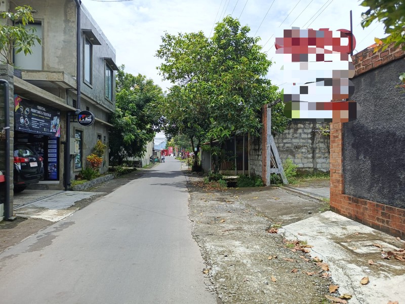 DIJUAL Homestay/Penginapan di Belakang SGM dekat exit tol Prambanan - Klaten.