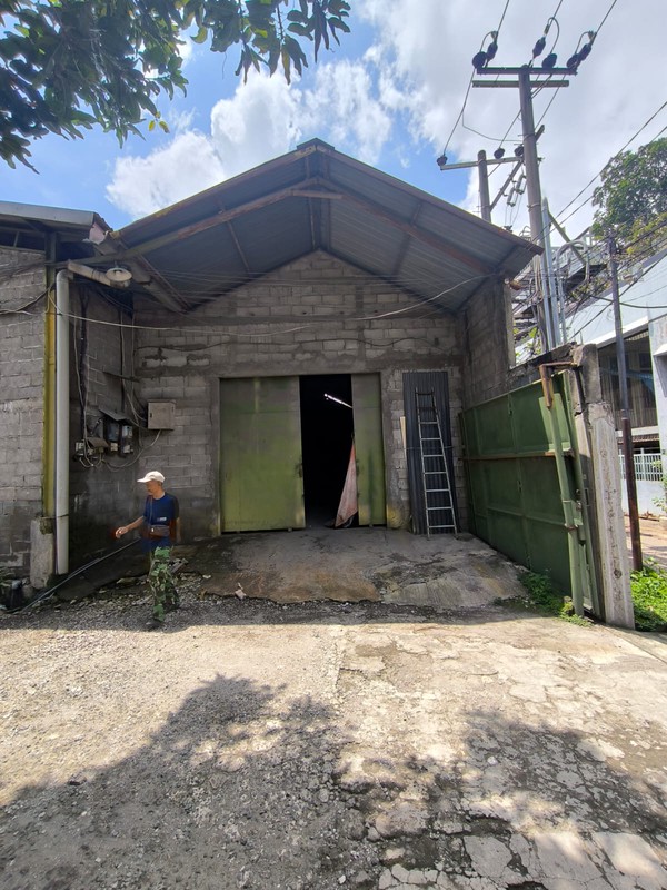 DISEWAKAN GUDANG JALAN SIMO SAWAHAN AKSES MASUK FUSO BISA, SURABAYA BARAT