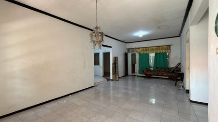 Dijual Rumah Hitung Tanah di Medokan Asri Rungkut Surabaya
