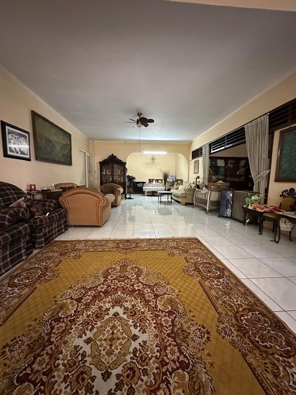 Rumah 4 KT + Kos-Kosan 12 Kamar Di Jl.Percetakan Negara