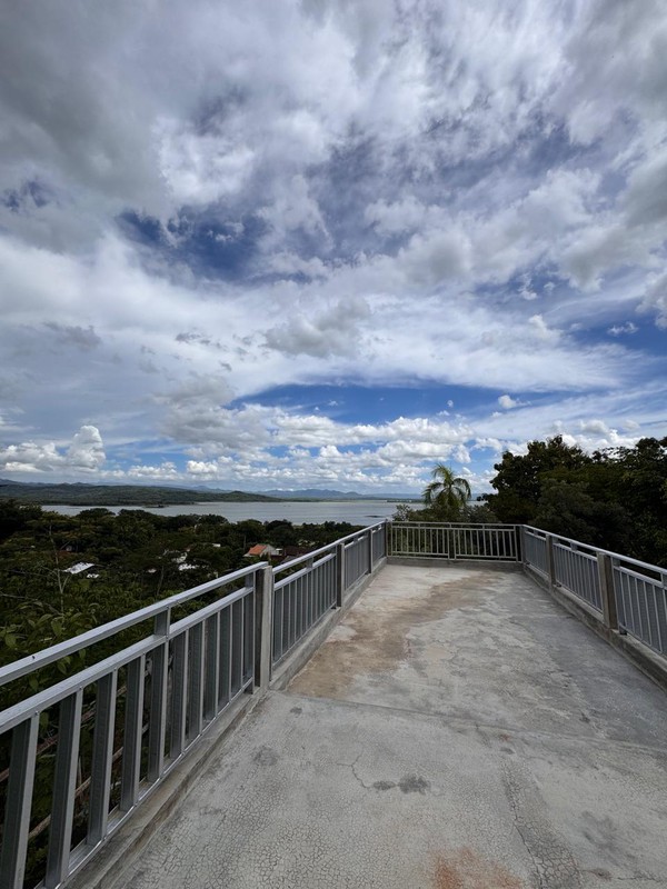 Peluang Investasi Hotel Aktif Strategis Tepat di Depan Objek Wisata Waduk Gajah Mungkur, Sendang, Wonogiri, Jawatengah