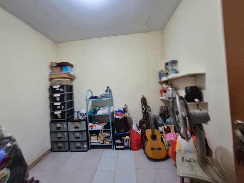 Rumah Sunter 1¼ Lantai