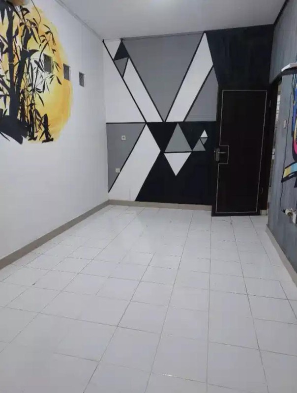 Disewakan Rumah 3 Lantai Bukit Palma Citraland Surabaya  