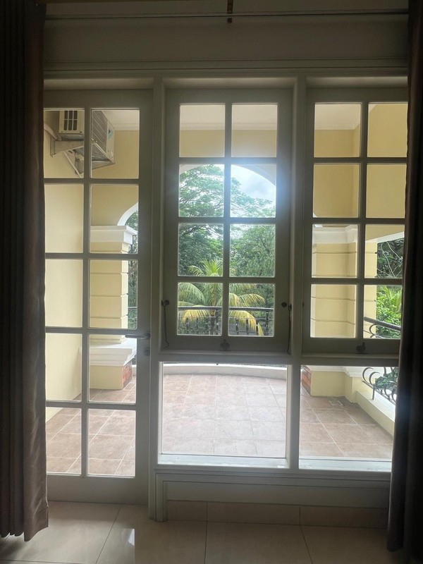 Rumah Sudut Siap Huni di The Green BSD Dekat Tol dan Stasiun Kereta