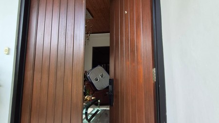 Hunian Hoek Mewah Full Furnished di Suvarna Sutera - Siap Huni