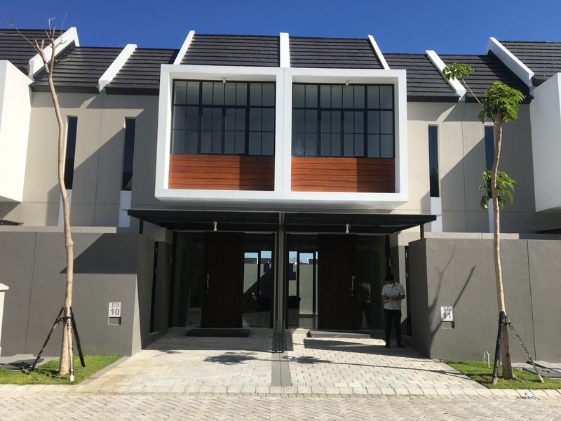 Dijual Rumah Tipe Ivory Deluxe Grandsunrise Eclipse Surabaya  