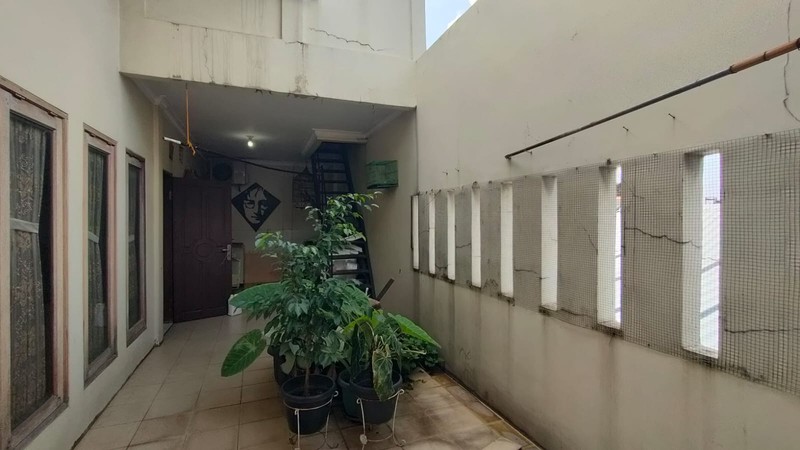 Rumah Tinggal 2 Lantai Lokasi Sukmajaya Depok