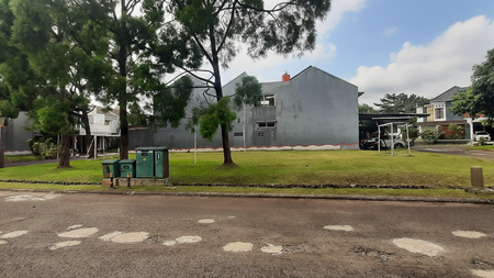 Dijual Kavling Hook 219 m²  Harga Di Bawah NJOP di Telaga Golf Sawangan