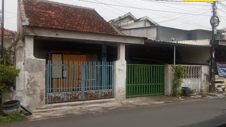 Rumah Dijual Dijalan Petemon Surabaya