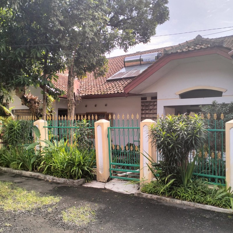 RUmah 1 Lantai, Asri, longkungan nyaman dan nyaman