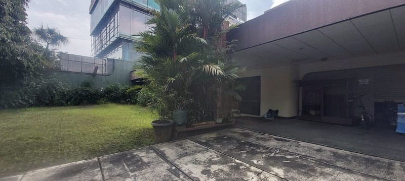 Di jual rumah asri di warung jati barat, pejaten