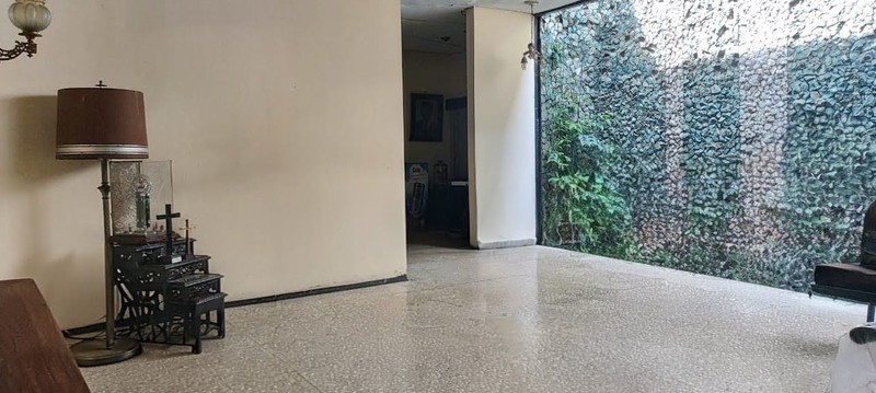 Di jual rumah asri di warung jati barat, pejaten