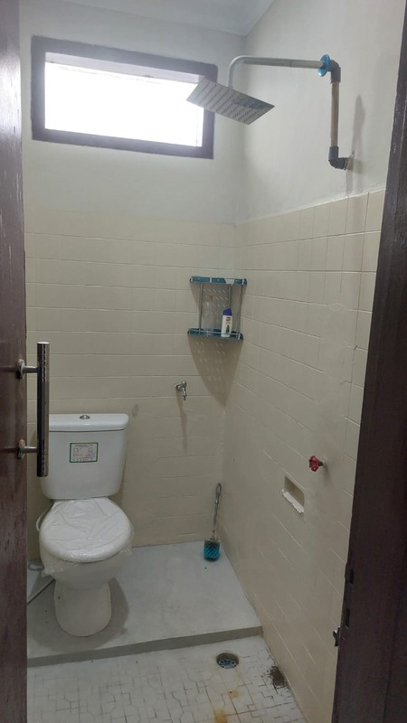 Dijual Rumah cocok utk usaha di Tanjung Barat