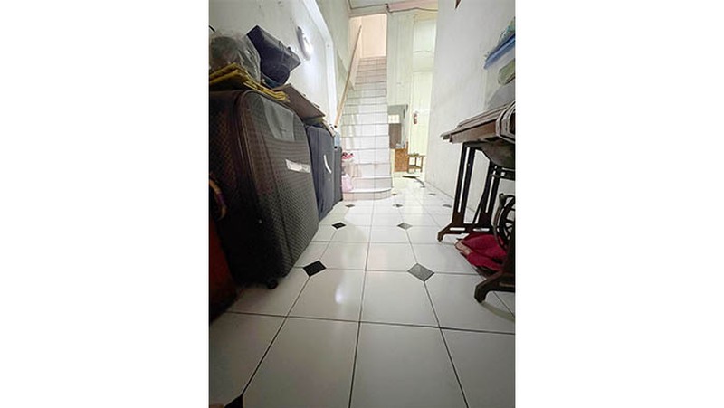 Rumah Jl Laksa Luas 60m2, Jembatan Lima, Jakarta Barat Daerah strategis