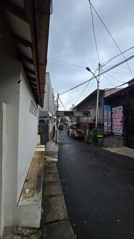 Rumah Kos-kosan 8 Kamar di Radio Dalam