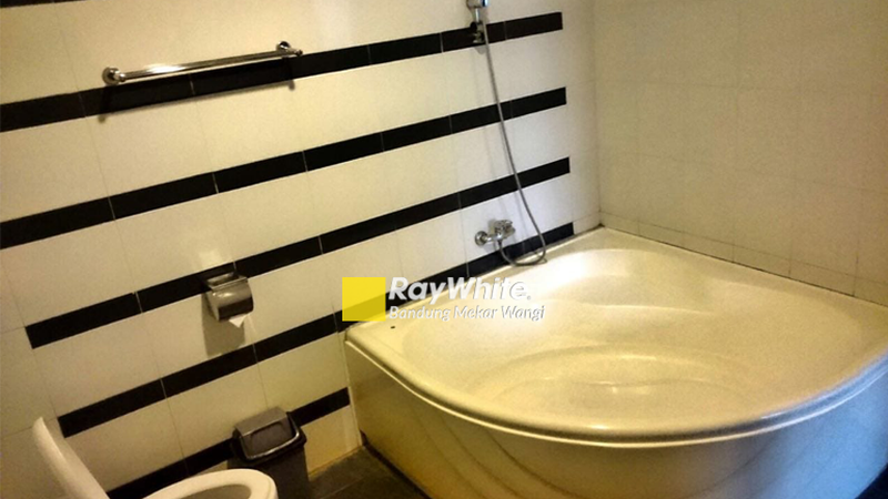 Hotel Investasi Premium Strategis