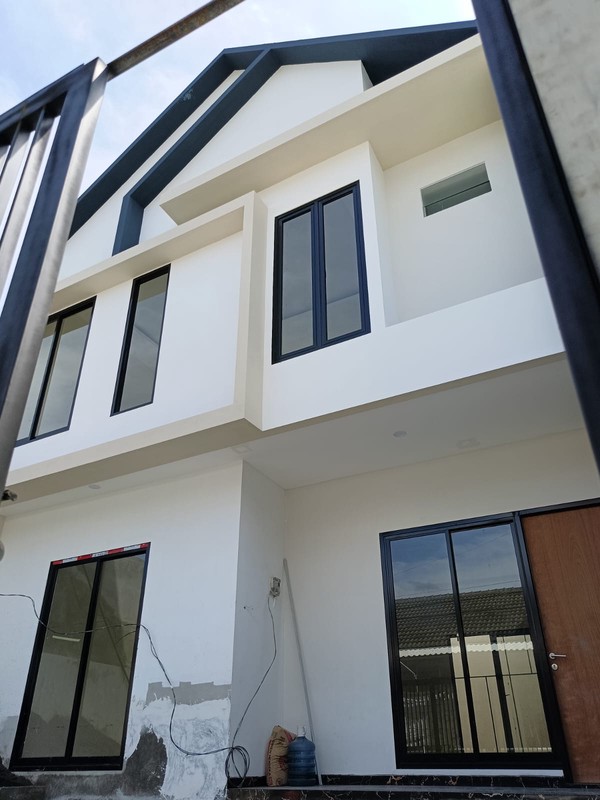 jual Rumah Baru Gress Mulyosari Surabaya Lokasi Strategis Dekat Galaxy Mall dan ITS