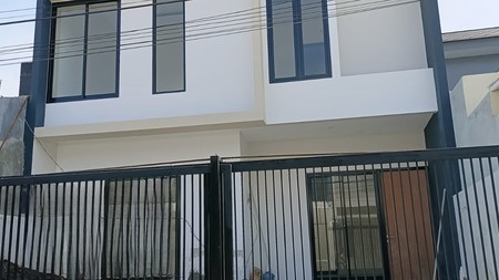 jual Rumah Baru Gress Mulyosari Surabaya Lokasi Strategis Dekat Galaxy Mall dan ITS