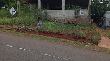 Rumah Di Pinggir Jalan Cocok Untuk Bisnis