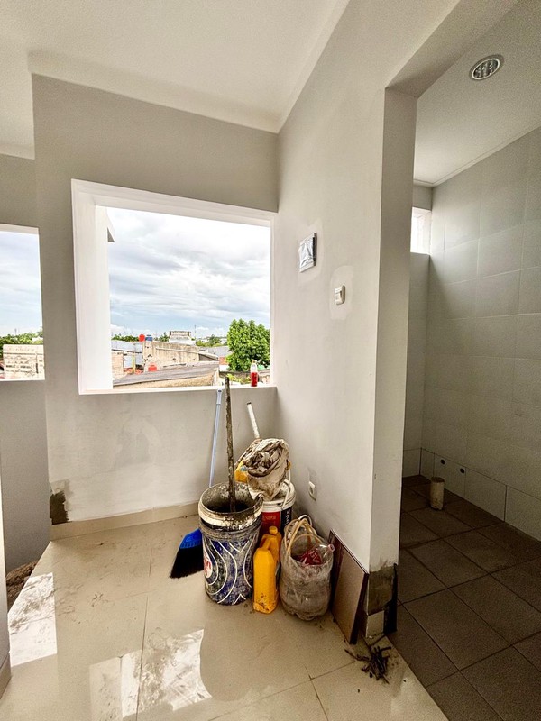 Rumah Bagus, dalam Renovasi, dalam Cluster di Jurang Mangu