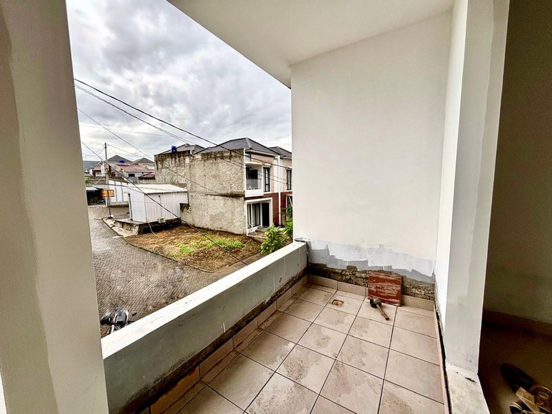 Rumah Bagus, dalam Renovasi, dalam Cluster di Jurang Mangu