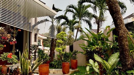 RUMAH SIAP HUNI DI BINTARO JAYA, TANGERANG SELATAN