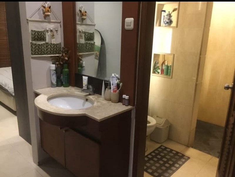 RUMAH SIAP HUNI DI BINTARO JAYA, TANGERANG SELATAN