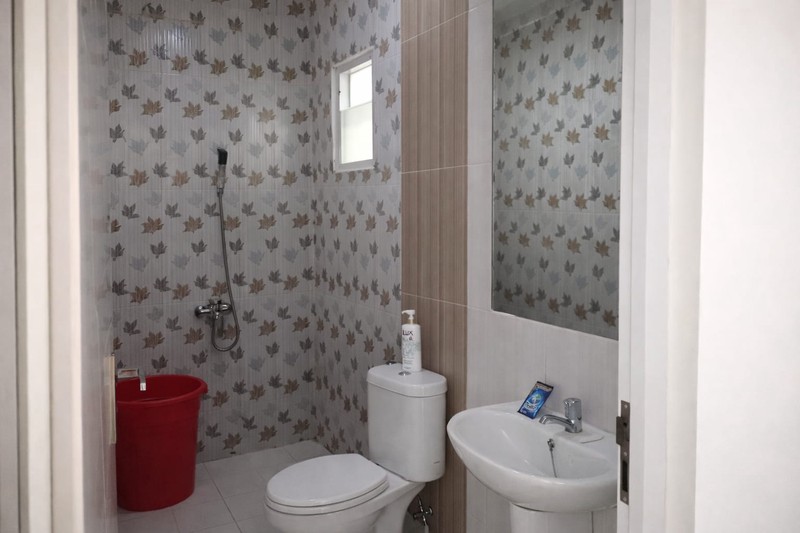 Disewakan Rumah Besar Tebet Timur Dalam - 4 KT, Garasi 3 Mobil, Akses Mudah, Lokasi Strategis Jakarta Selatan